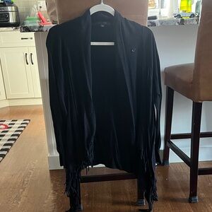 Love Tree Classic Black Knitwear